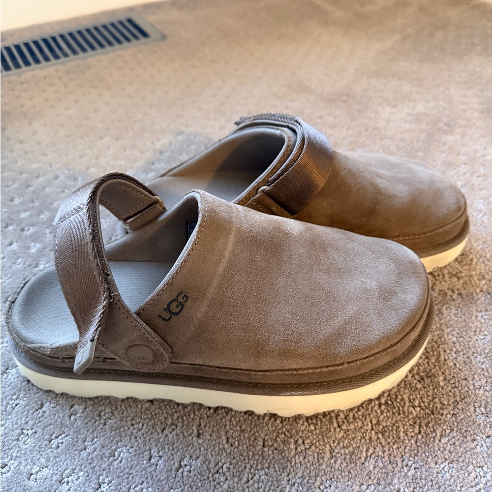 UGG women’s brown clogs